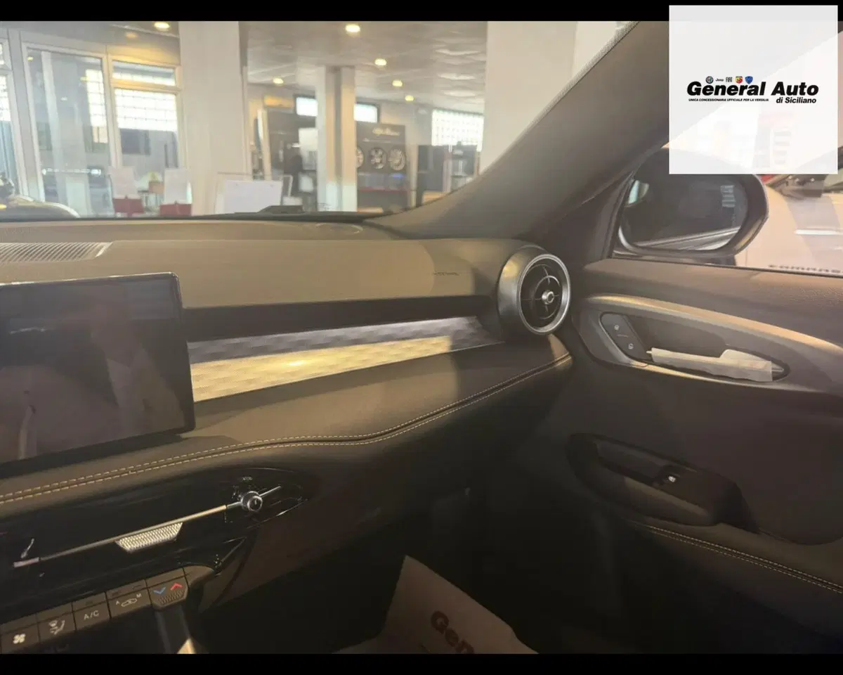 Alfa Romeo Tonale nuova a Lucca (13)