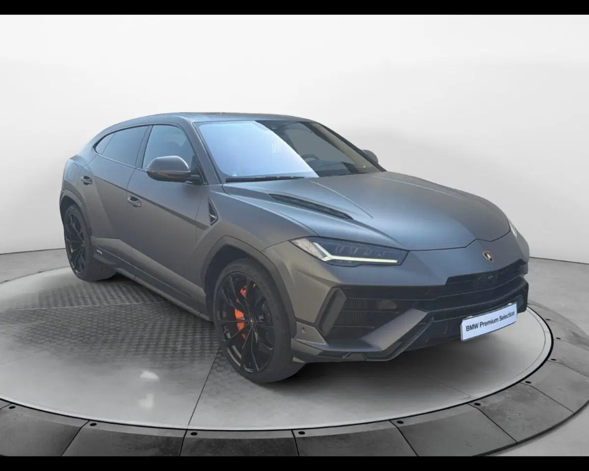 Lamborghini Urus usata a Caserta (3)
