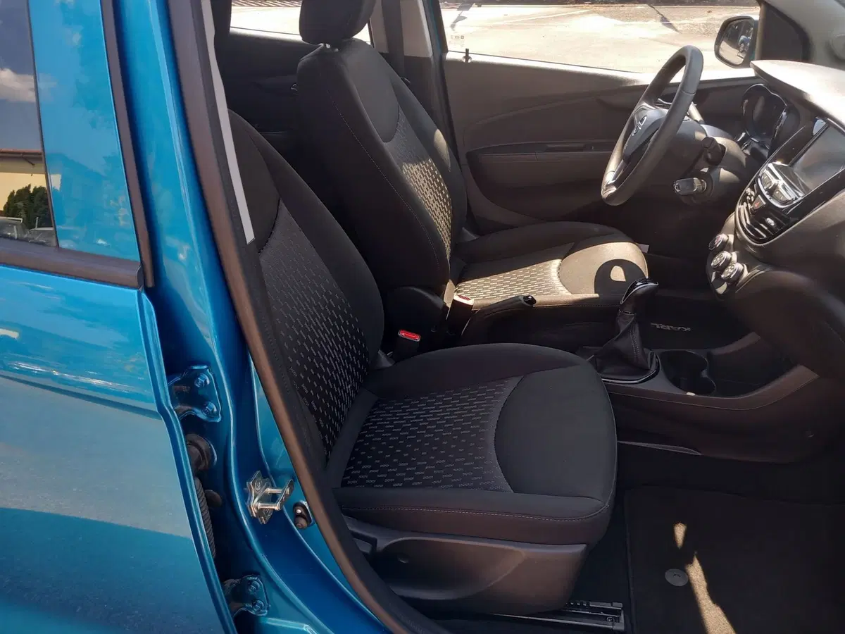 Opel Karl usata a Lucca (12)