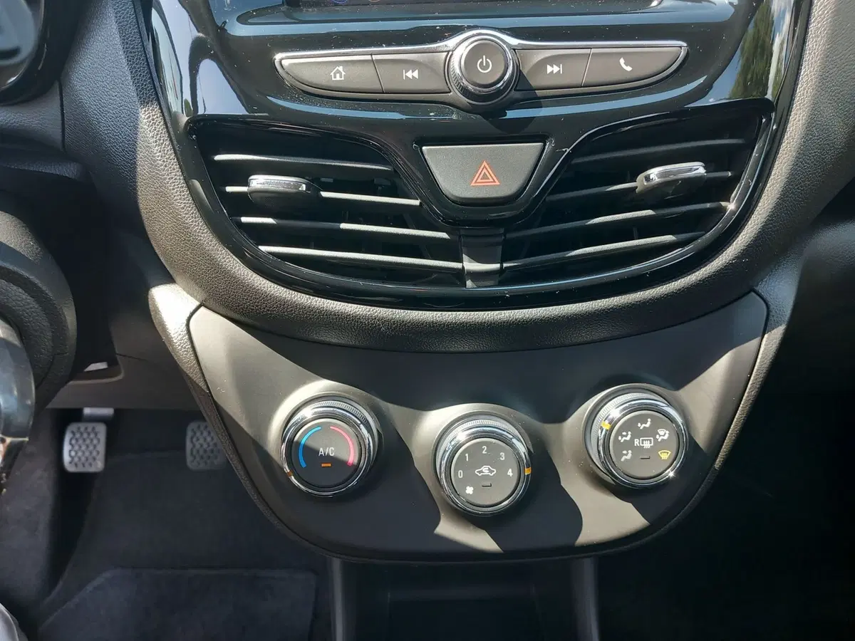Opel Karl usata a Lucca (17)