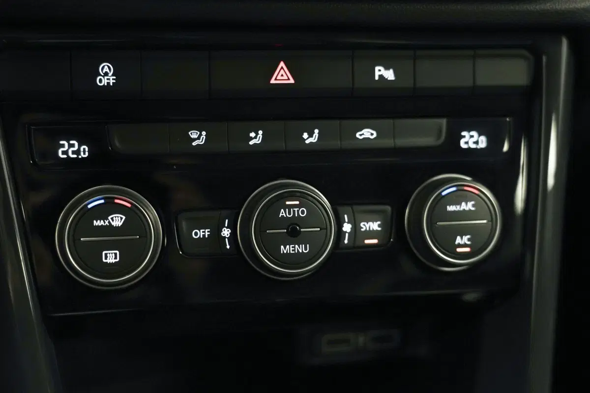 Volkswagen T-Roc usata a Varese (17)