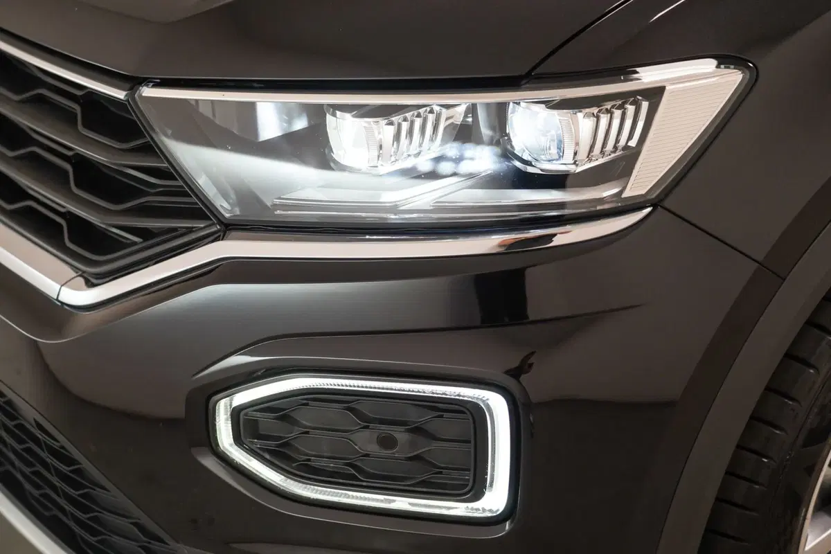 Volkswagen T-Roc usata a Varese (8)