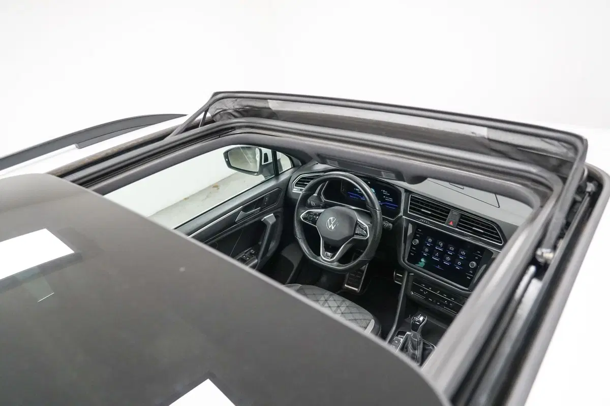 Volkswagen Tiguan usata a Varese (15)