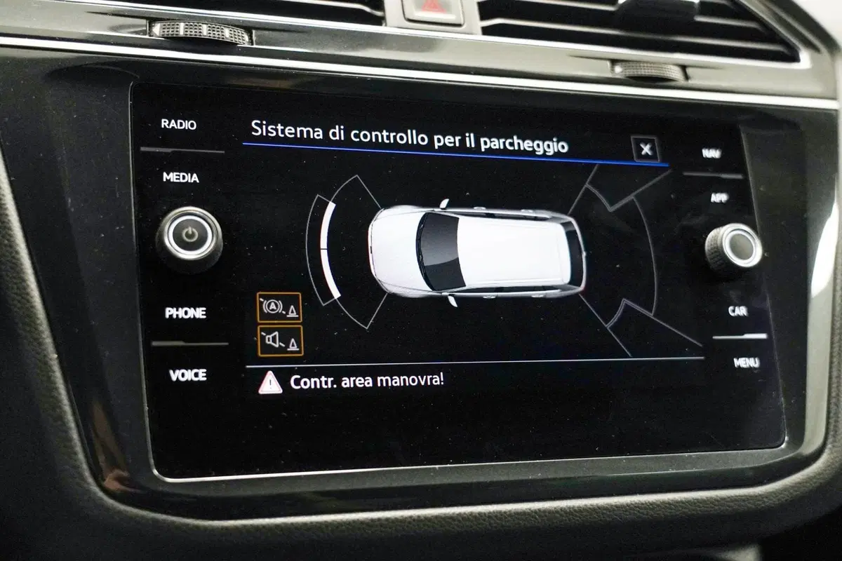 Volkswagen Tiguan usata a Varese (18)