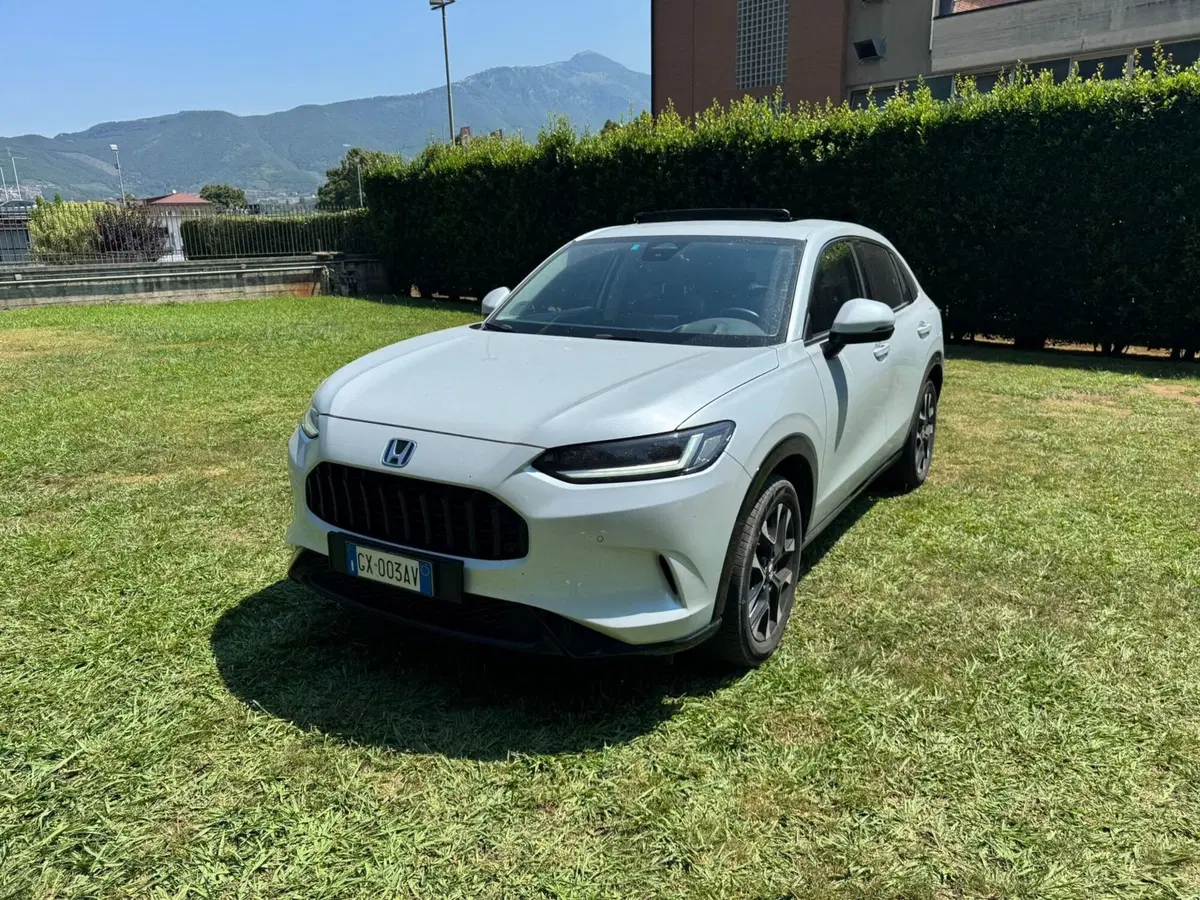 Honda ZR-V usata a Salerno