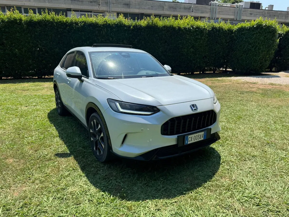 Honda ZR-V usata a Salerno (2)