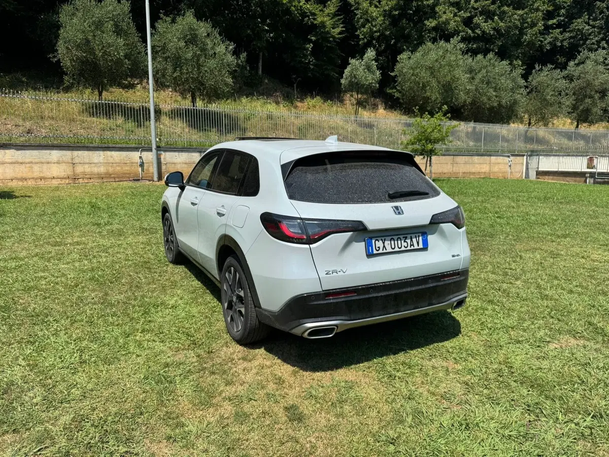 Honda ZR-V usata a Salerno (3)