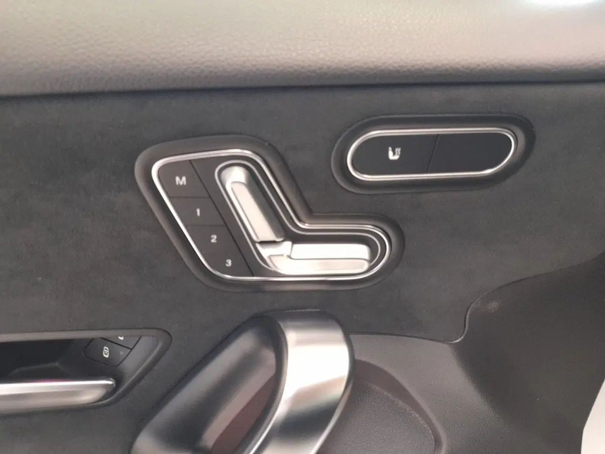 Mercedes-Benz Classe A usata a Bologna (10)