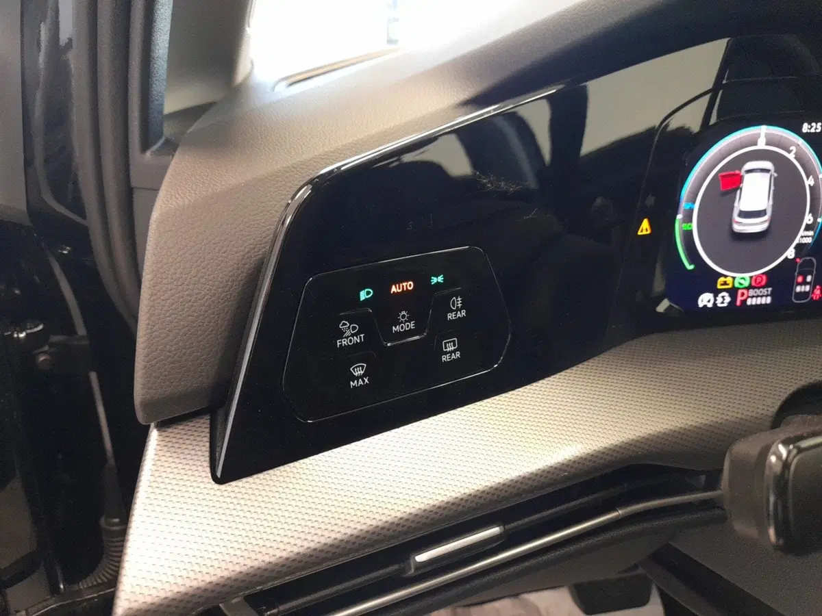 Volkswagen Golf nuova a Bologna (11)