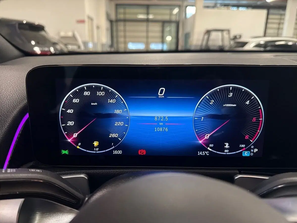 Mercedes-Benz GLB usata a Prato (13)