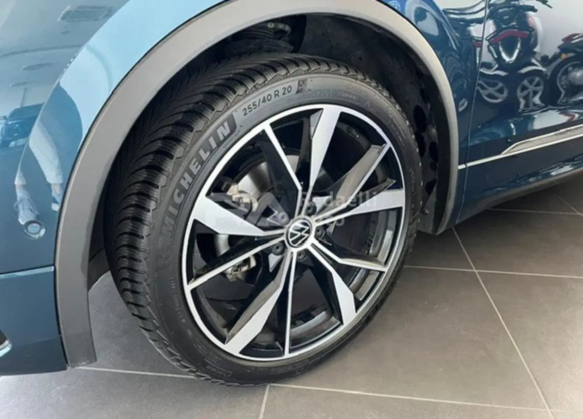 Volkswagen Tiguan usata a Lecco (5)