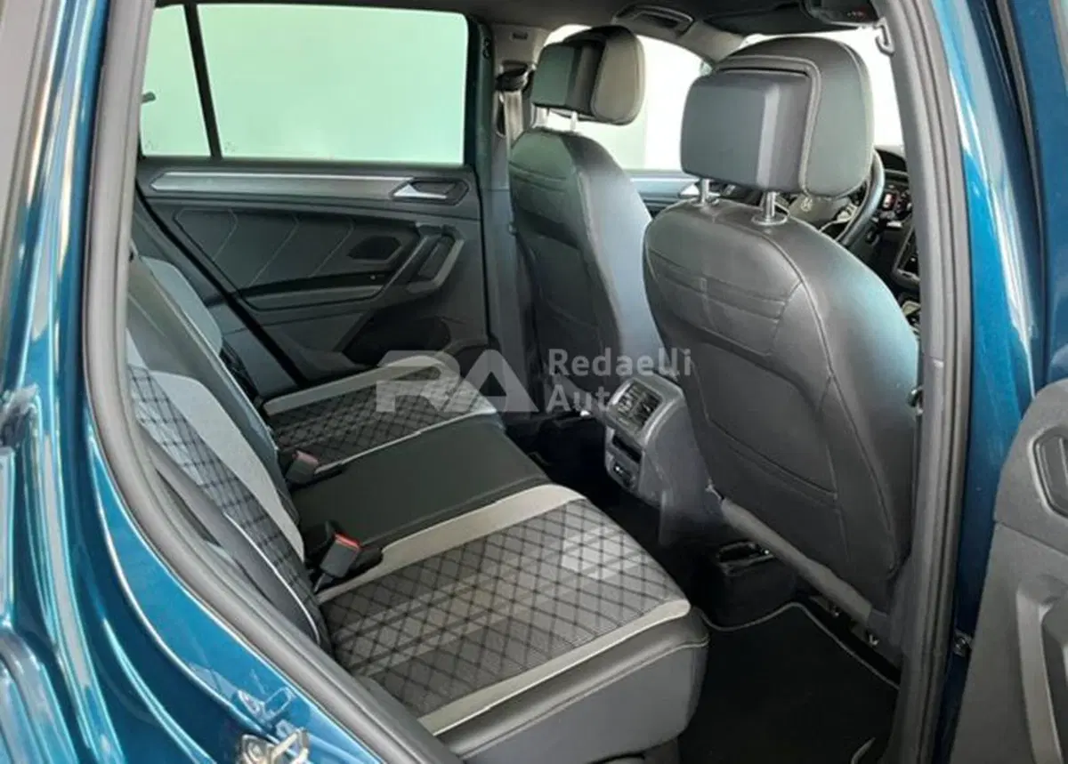 Volkswagen Tiguan usata a Lecco (9)