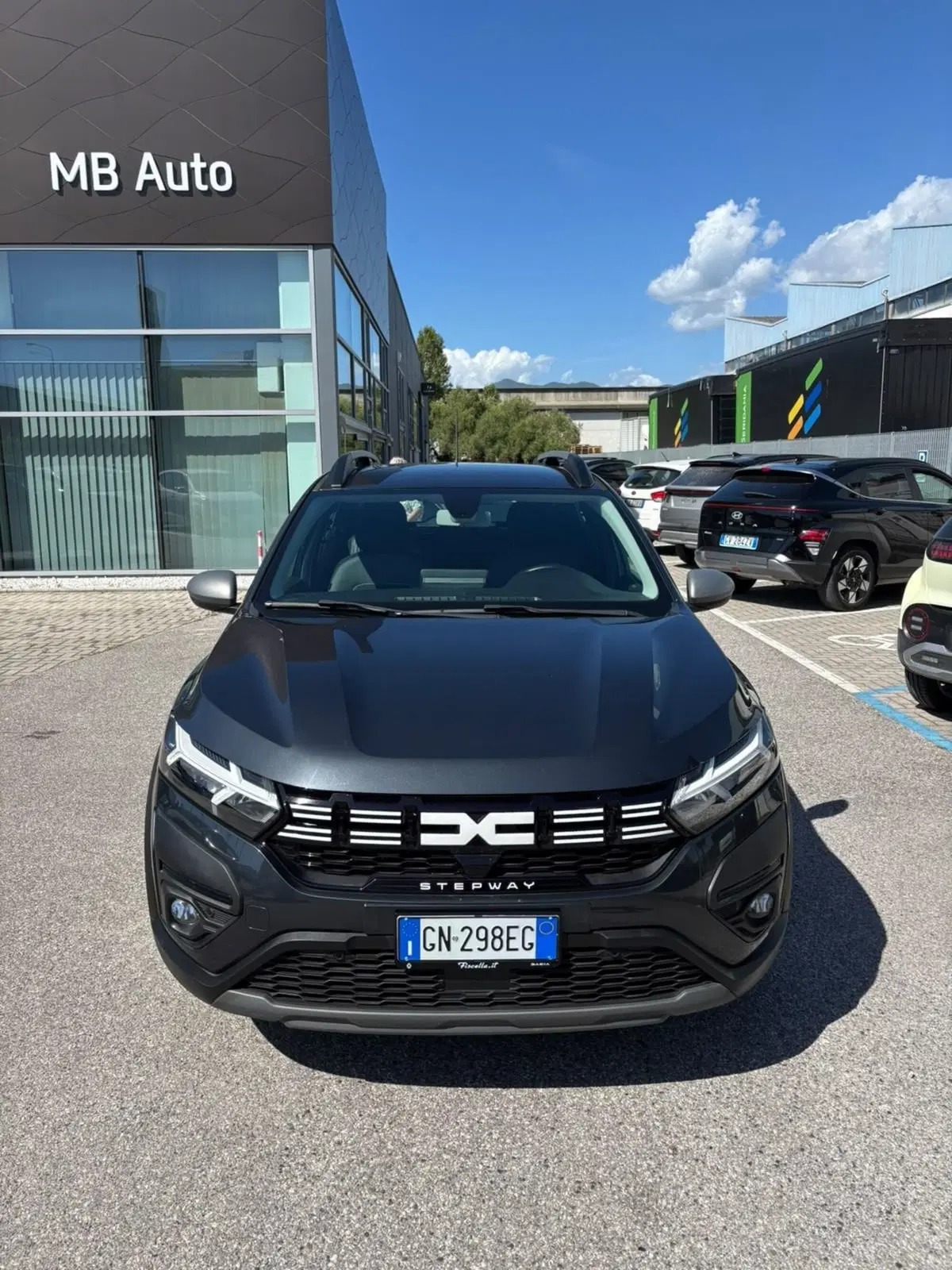 Dacia Sandero usata a Firenze (11)