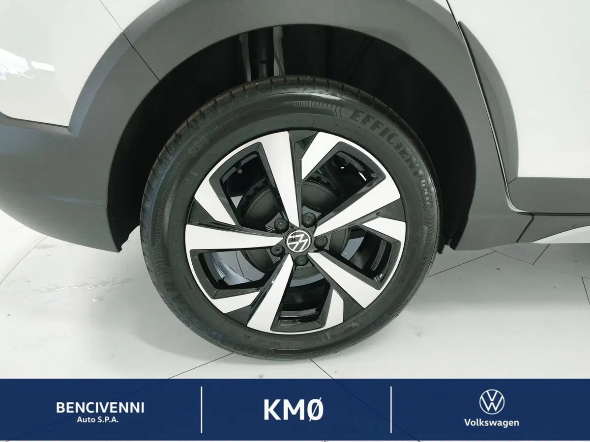 Volkswagen Taigo nuova a Catanzaro (5)
