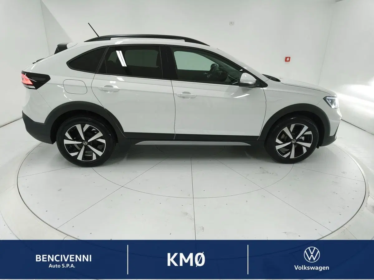 Volkswagen Taigo nuova a Catanzaro (6)
