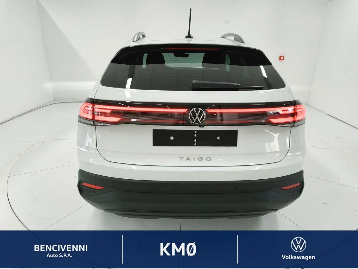 Volkswagen Taigo nuova a Catanzaro (9)