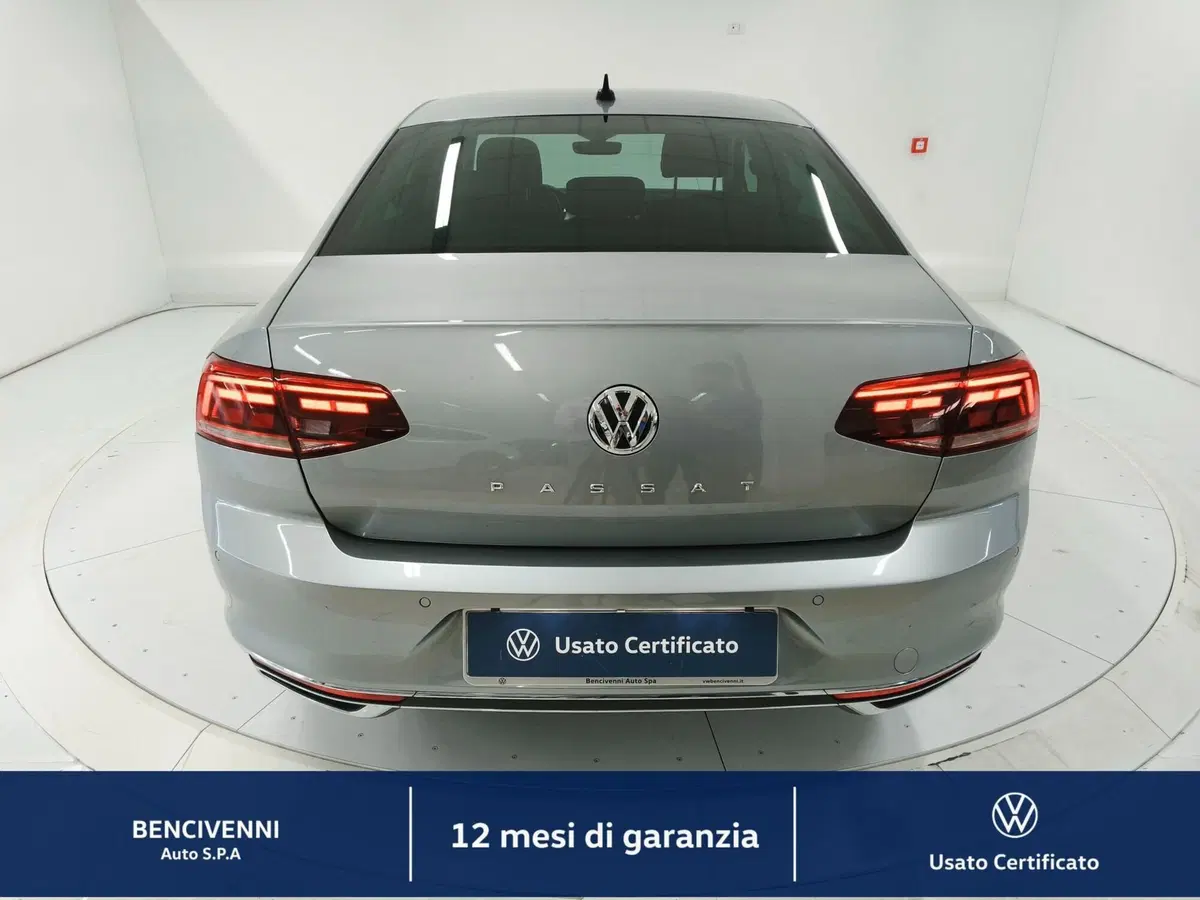 Volkswagen Passat usata a Catanzaro (9)