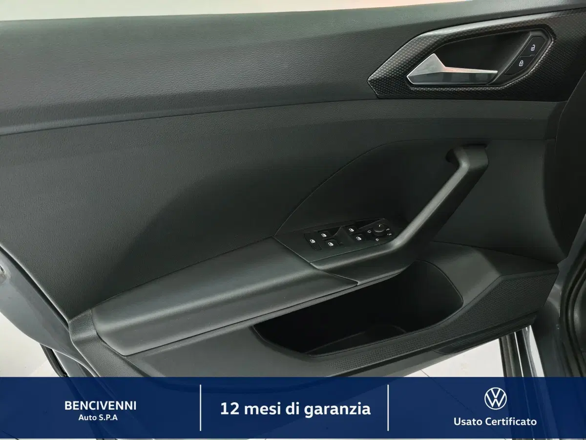 Volkswagen T-Cross usata a Catanzaro (16)