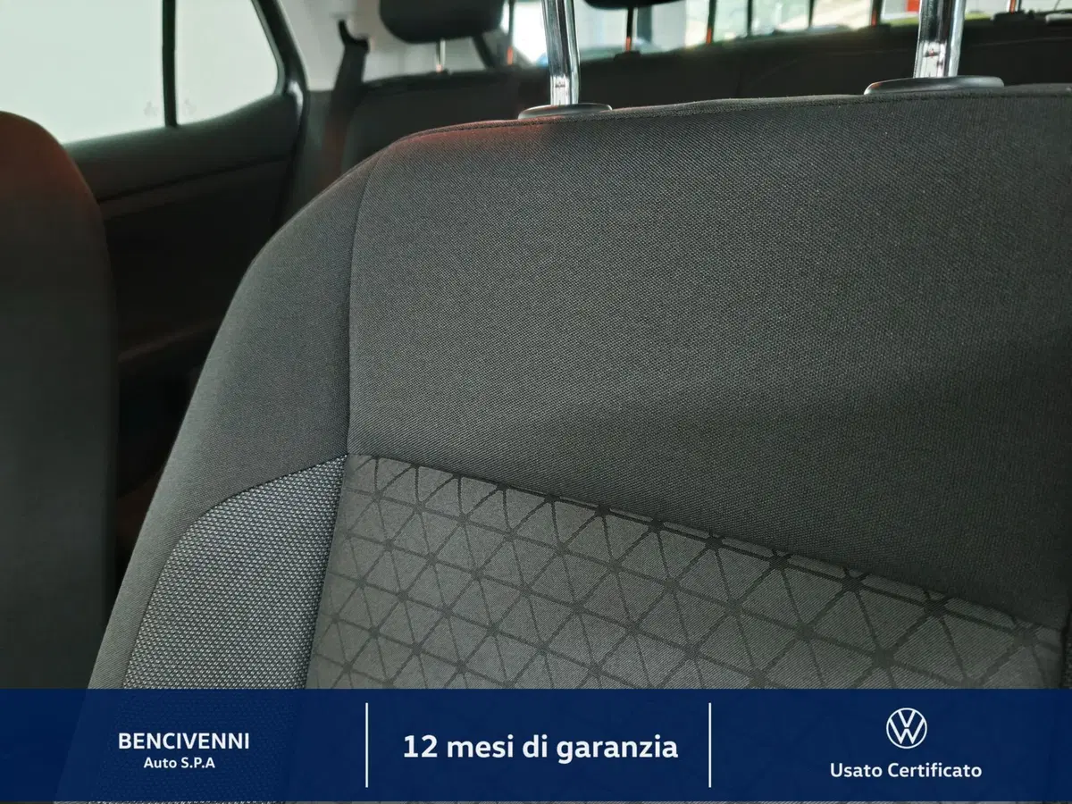Volkswagen T-Cross usata a Catanzaro (18)