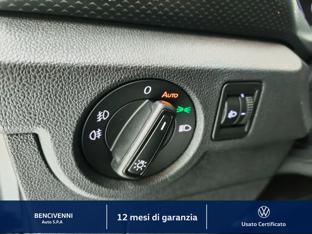 Volkswagen T-Cross usata a Catanzaro (19)
