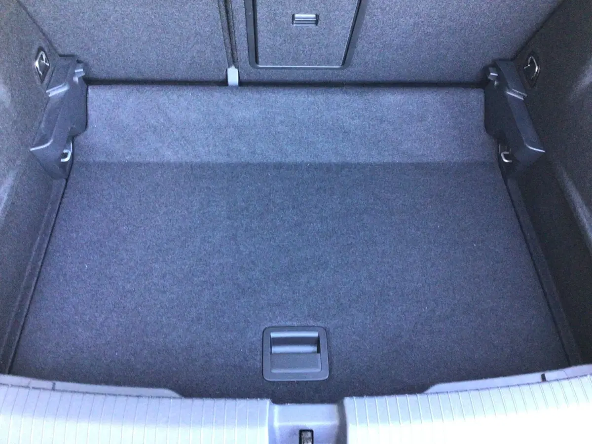 Volkswagen T-Roc usata a Genova (10)