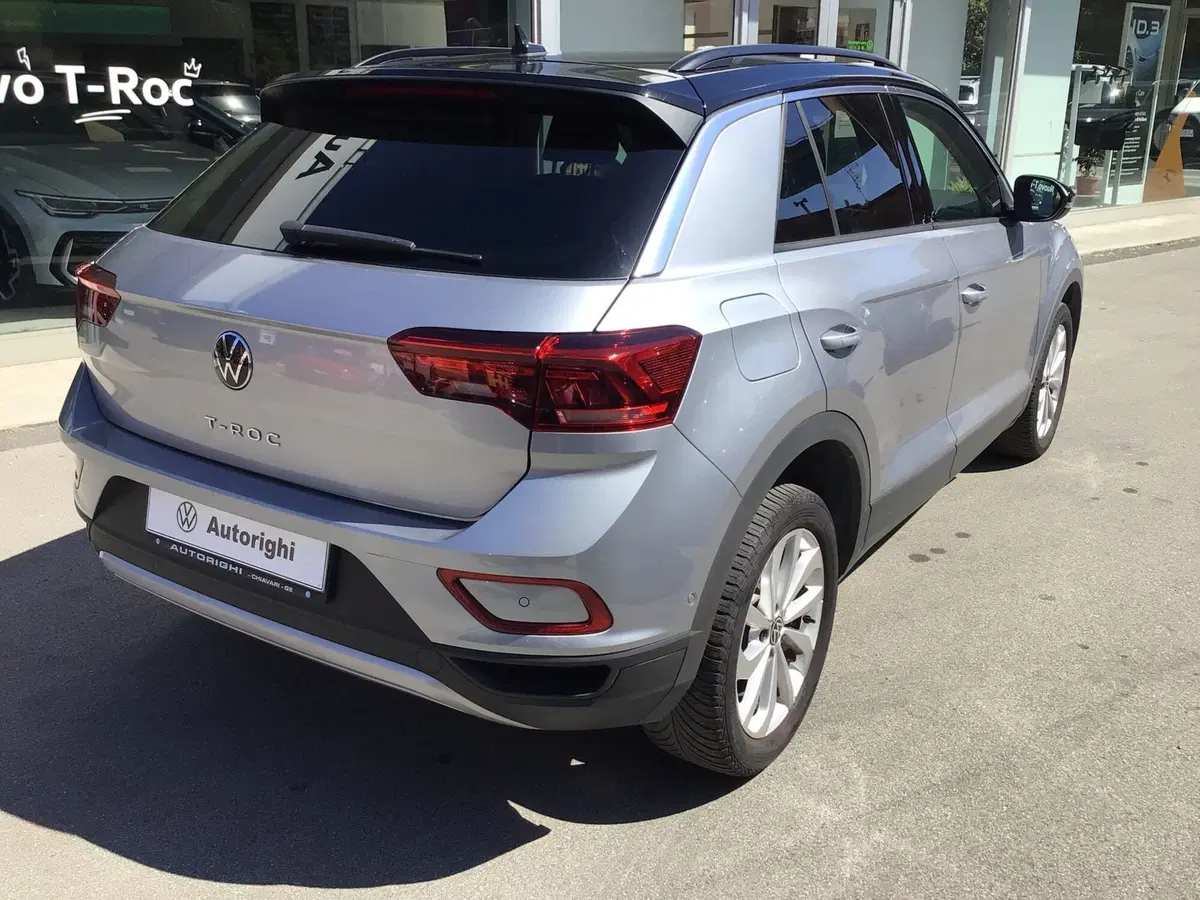 Volkswagen T-Roc usata a Genova (5)