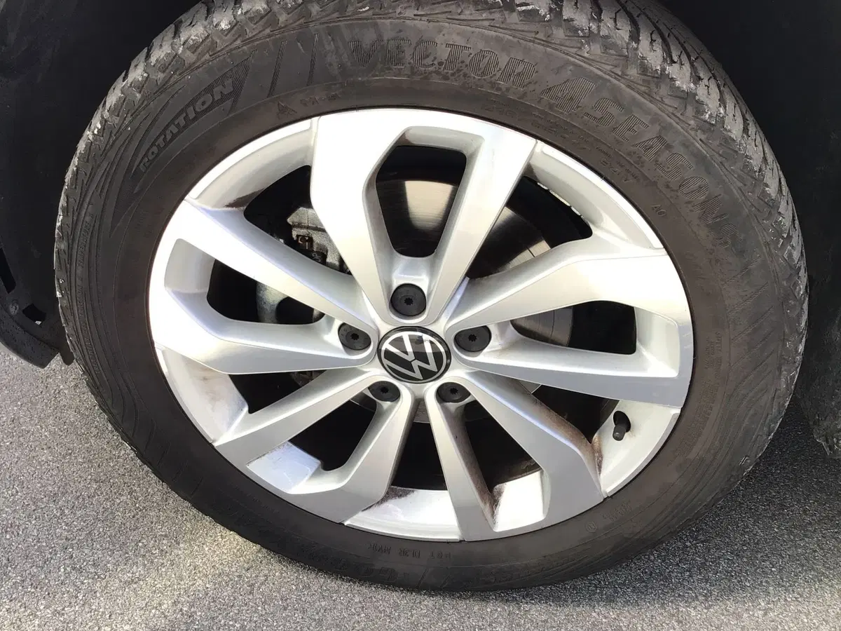 Volkswagen T-Roc usata a Genova (9)