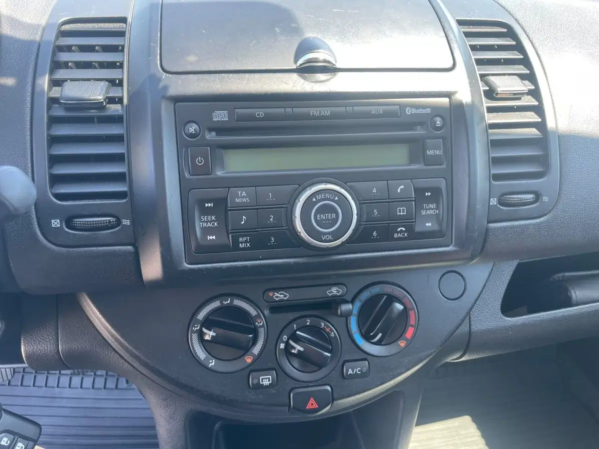 Nissan Note usata a Lucca (12)