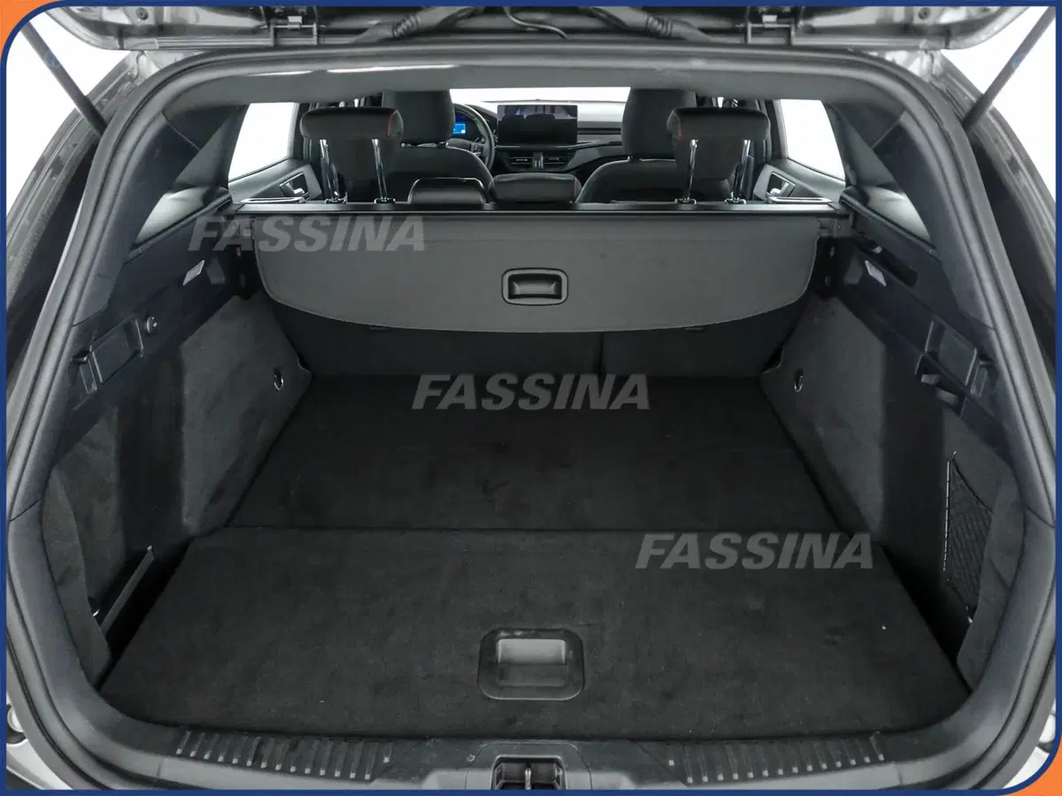Ford Focus Station Wagon usata a Milano (11)