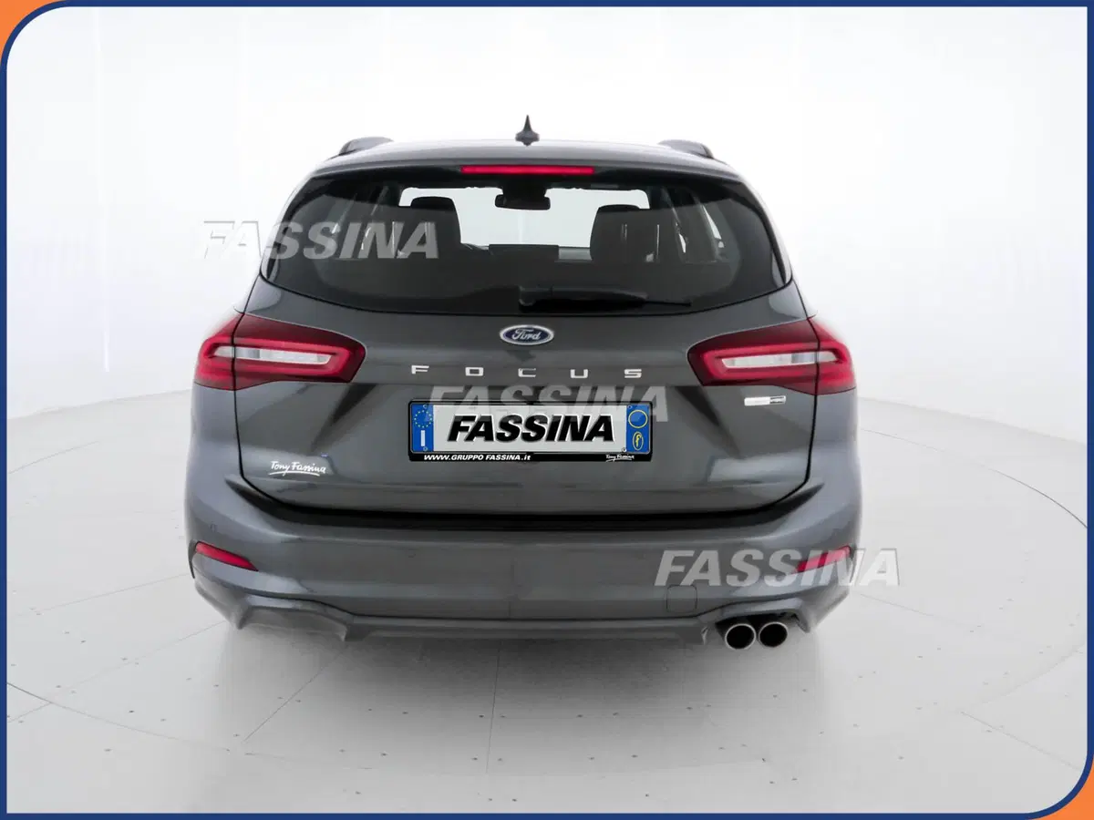 Ford Focus Station Wagon usata a Milano (5)
