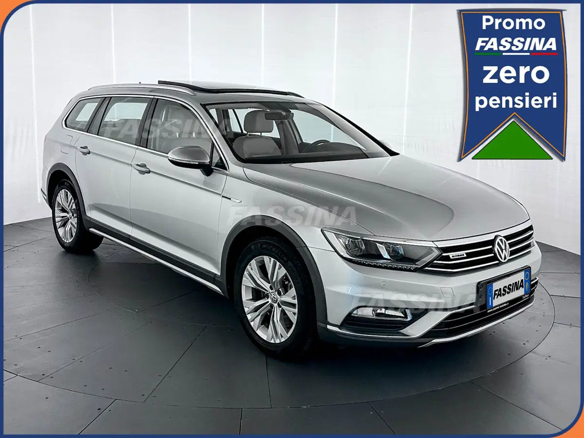 Volkswagen Passat Variant usata a Milano
