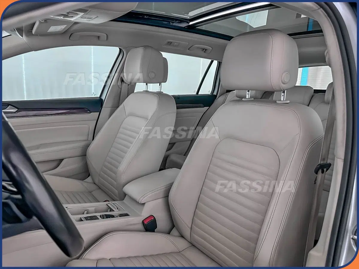 Volkswagen Passat Variant usata a Milano (8)