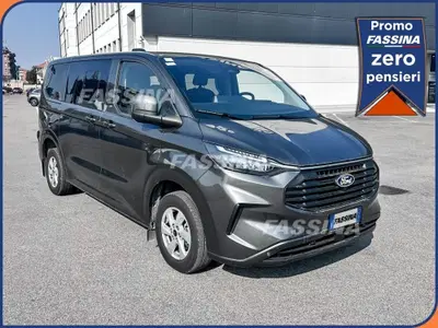 Ford Transit Custom  transit custom V710 320 2.0 ecoblue 136cv combi M1 Titanium L1H1 AWD A8 del 2025 usata a Milano