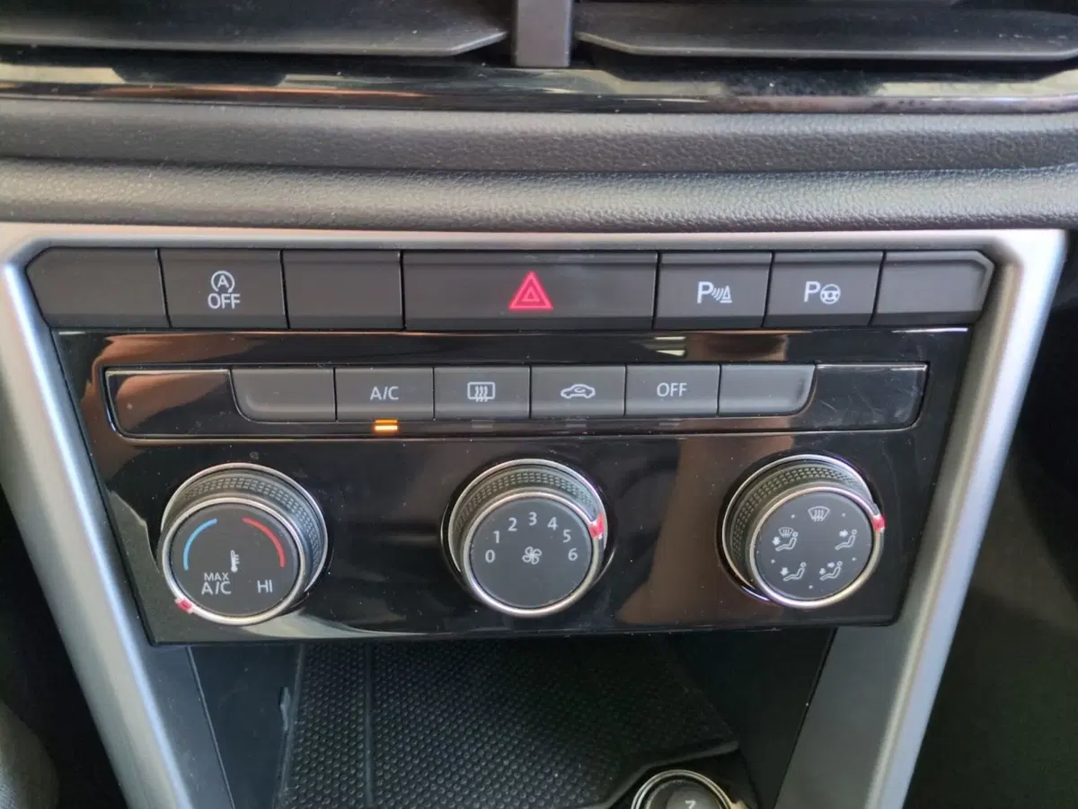 Volkswagen T-Roc usata a Agrigento (16)