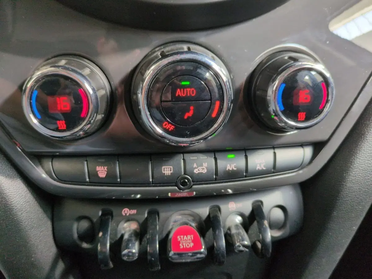 MINI Mini Countryman usata a Agrigento (15)
