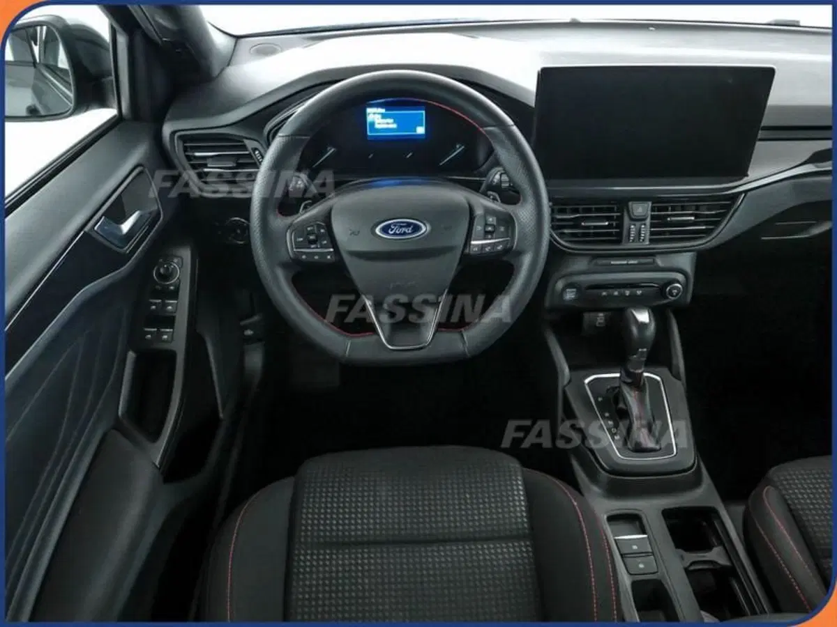 Ford Focus Station Wagon usata a Milano (10)