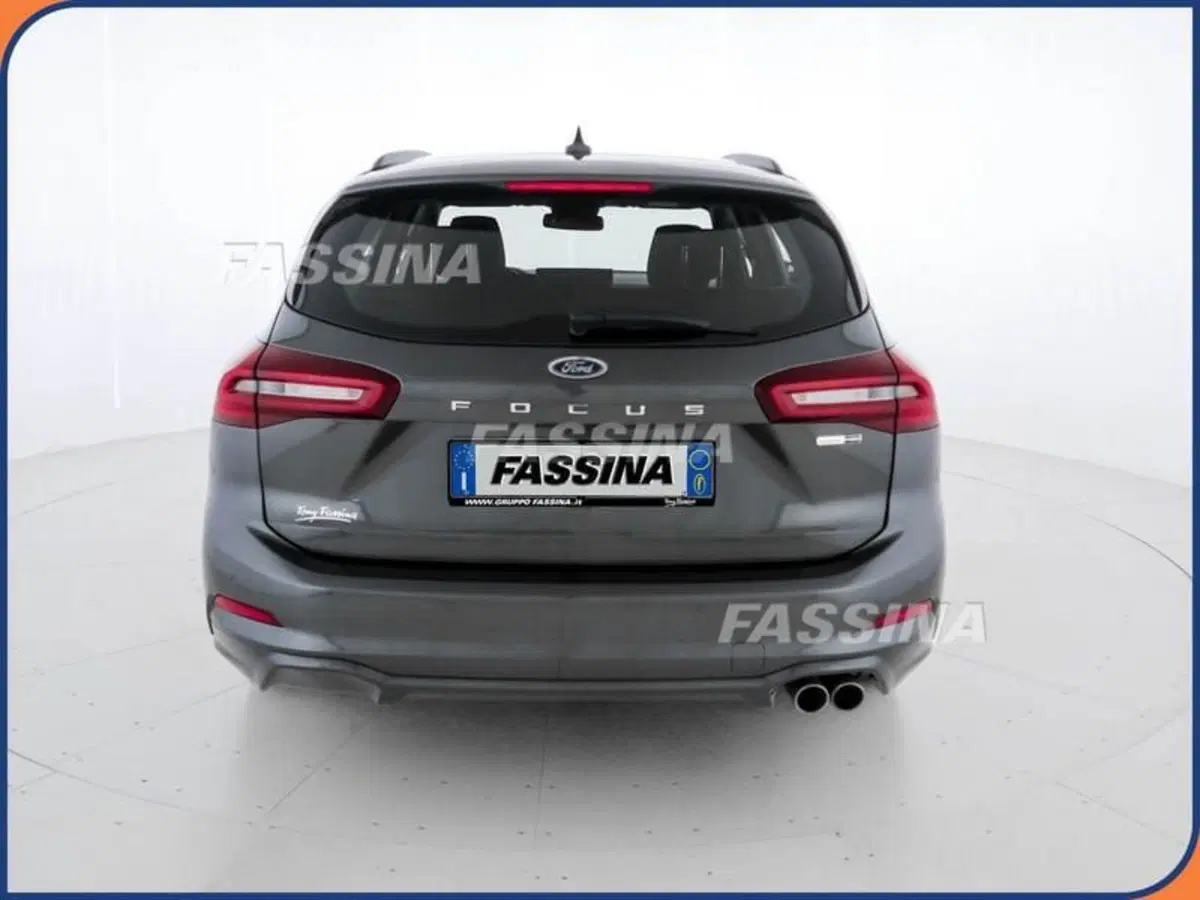 Ford Focus Station Wagon usata a Milano (5)