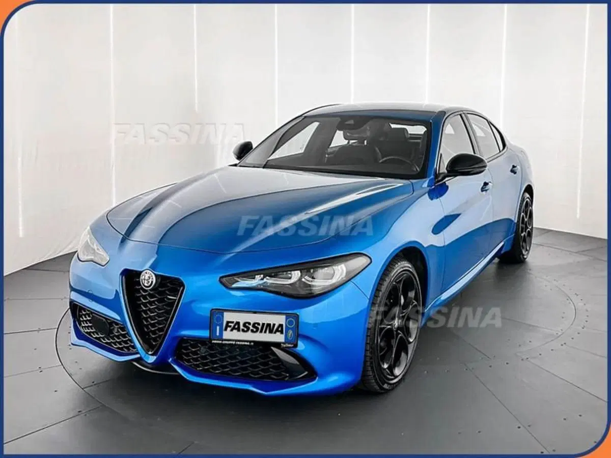 Alfa Romeo Giulia usata a Milano (3)