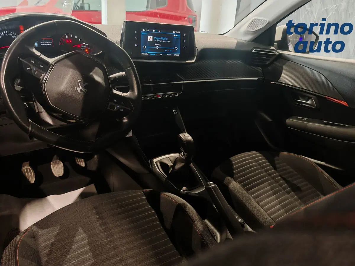 Peugeot 208 usata a Torino (10)