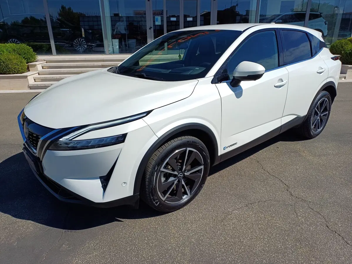 Nissan Qashqai usata a Modena (2)