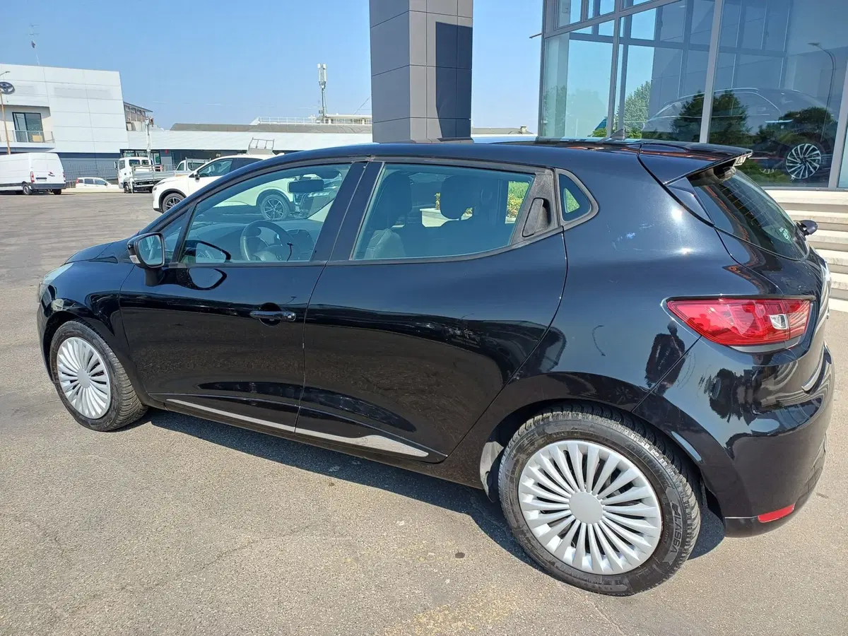 Renault Clio usata a Modena (8)