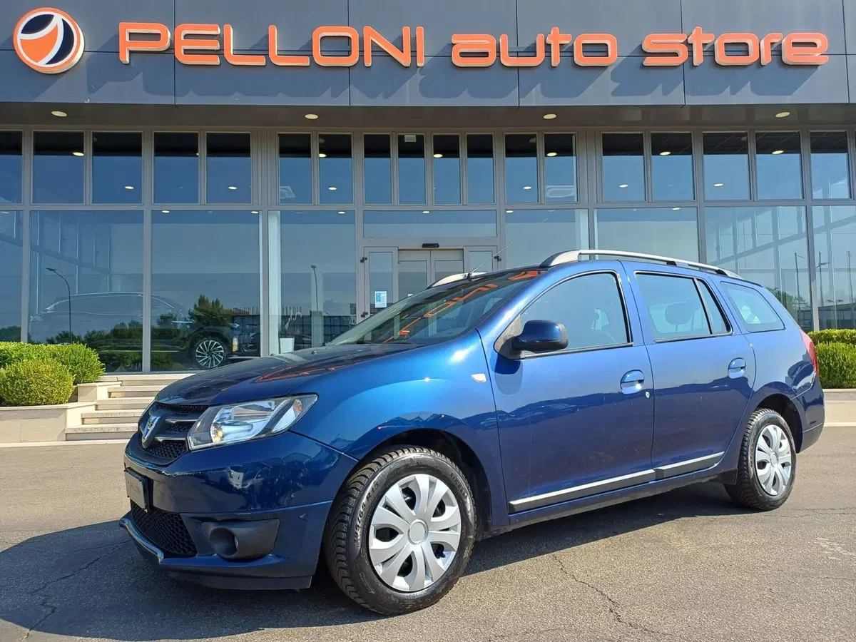 Dacia Logan usata a Modena (17)