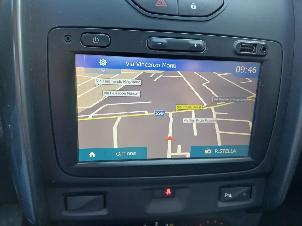 Dacia Duster usata a Modena (14)
