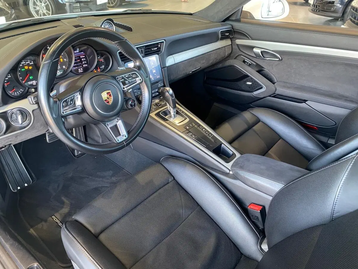 Porsche 911 Coupé usata a Firenze (17)