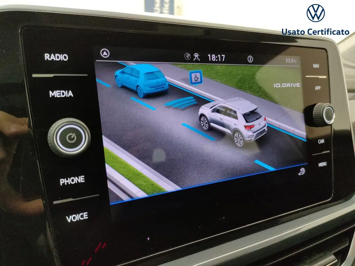 Volkswagen T-Roc usata a Varese (15)