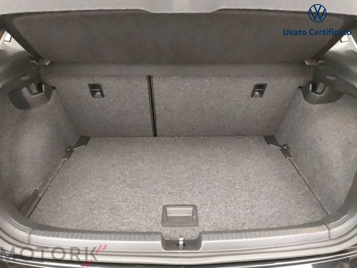 Volkswagen Polo usata a Varese (9)