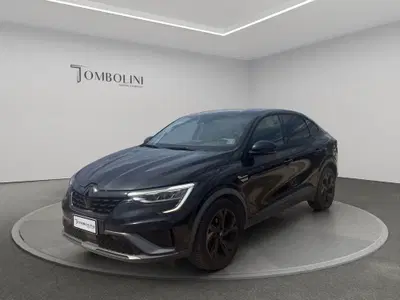 Renault Arkana 1.6 full hybrid Esprit Alpine 145cv del 2023 usata a Civitanova Marche
