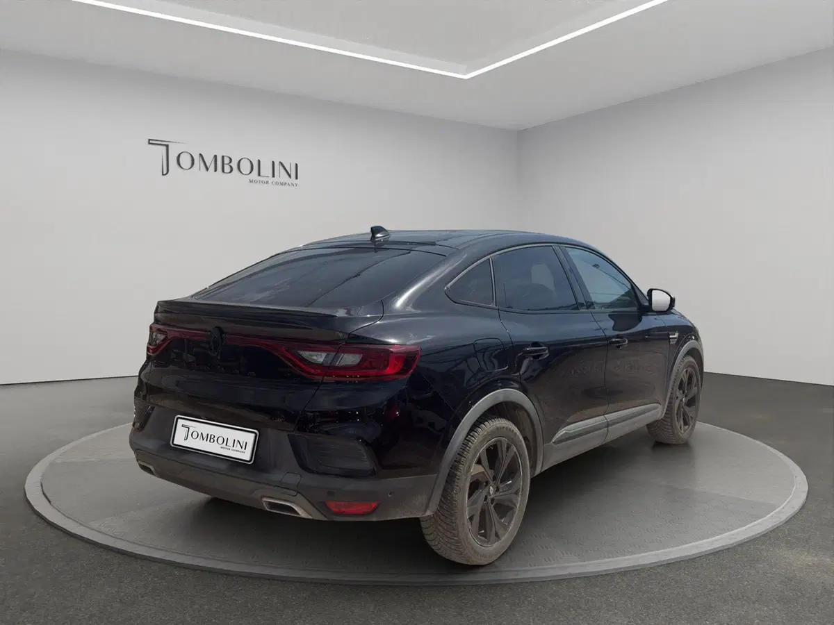 Renault Arkana usata a Macerata (7)