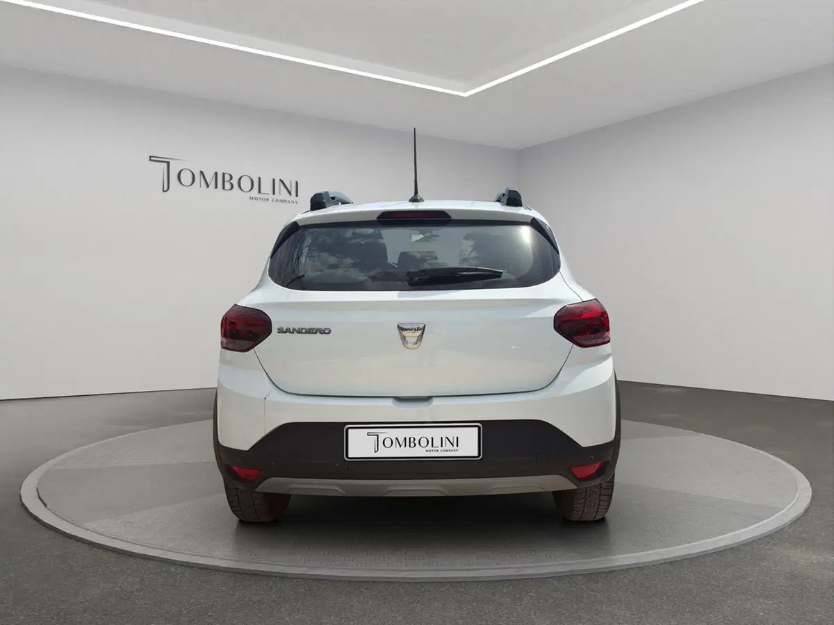 Dacia Sandero usata a Macerata (4)