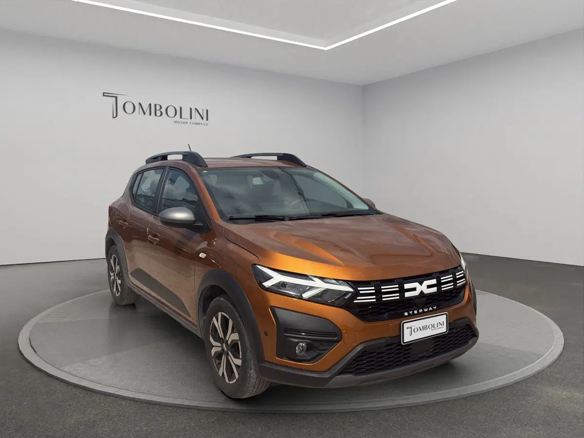 Dacia Sandero usata a Macerata (2)